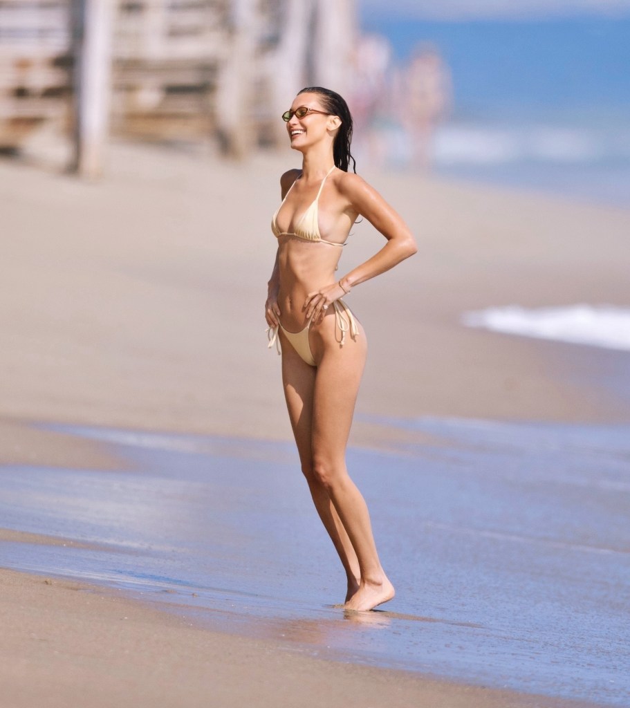 doris solis recommends naked bikini beach pic