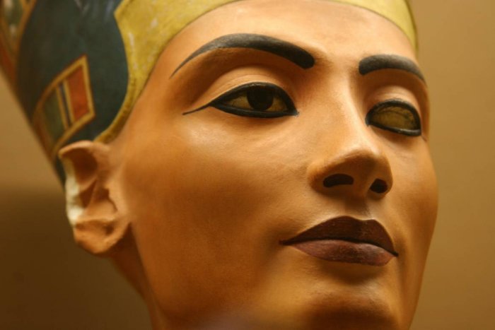nefertiti transexual - all anal clips pinky doll real nude