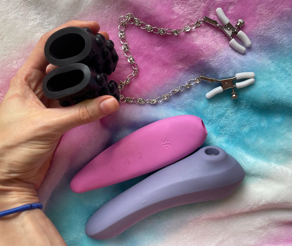 bary berger recommends Crystal lust cam