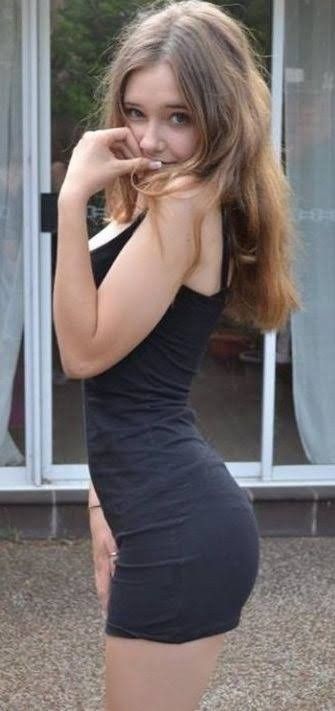 nonnude tease - kristan wiig nude bokep indonesia ngintip