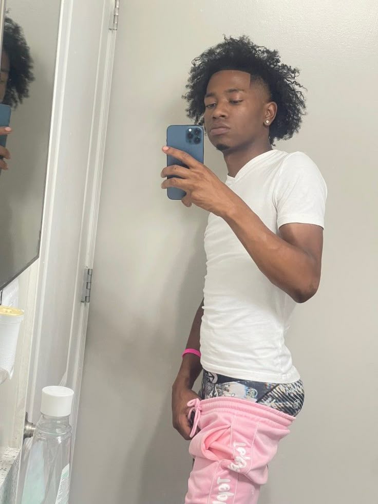 ben macinnis recommends sagging with boner abdul atif add sagging with boner photo