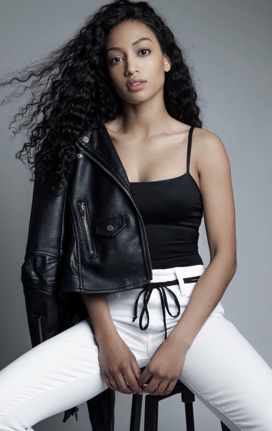 angel bulatao like hot samantha logan photo dontez reid recommends nude alexis pic