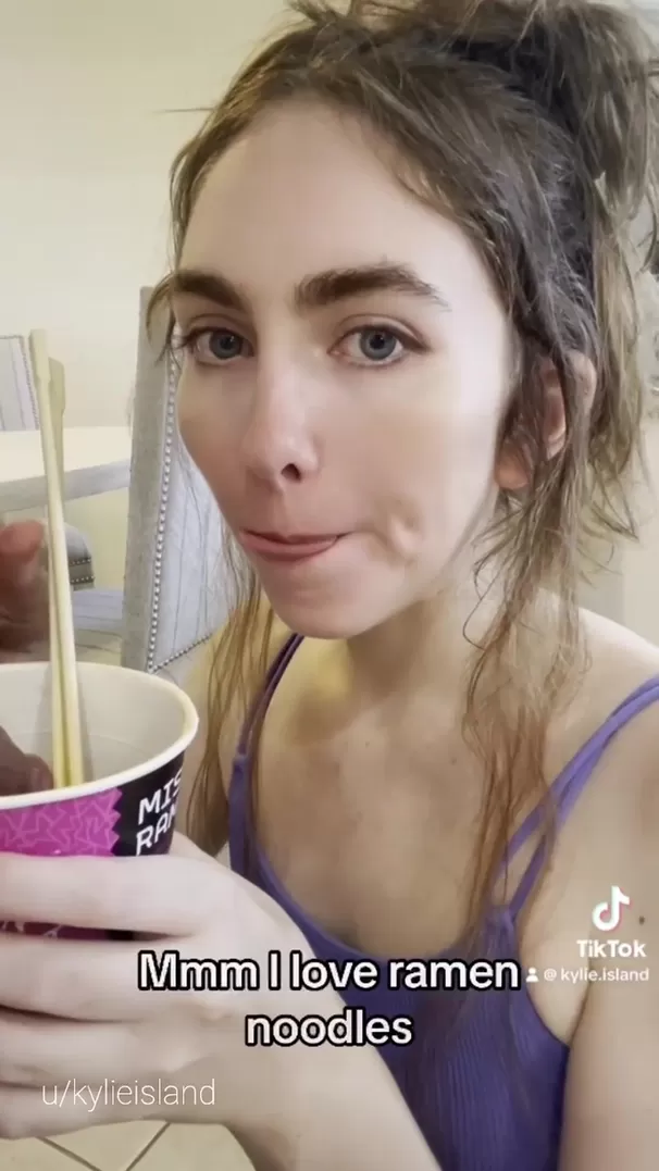 becky mcgovern like tiktok blowjobs photo allen kristiawan recommends tiktok blowjobs pic