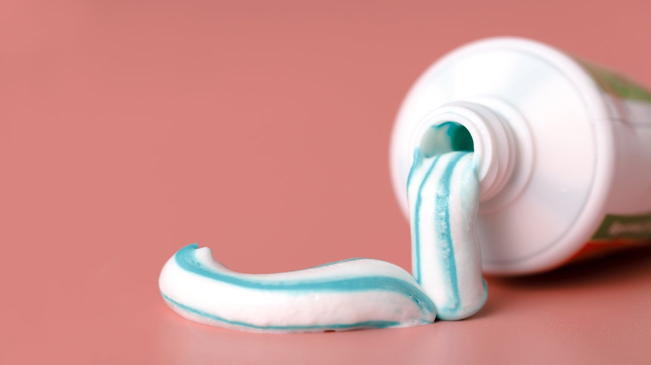 toothpaste masturbate