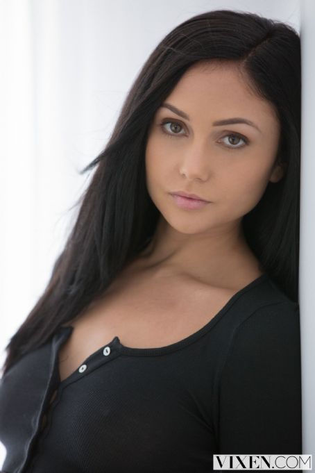 tushy ariana marie - chinese femdom handjob strapon domina